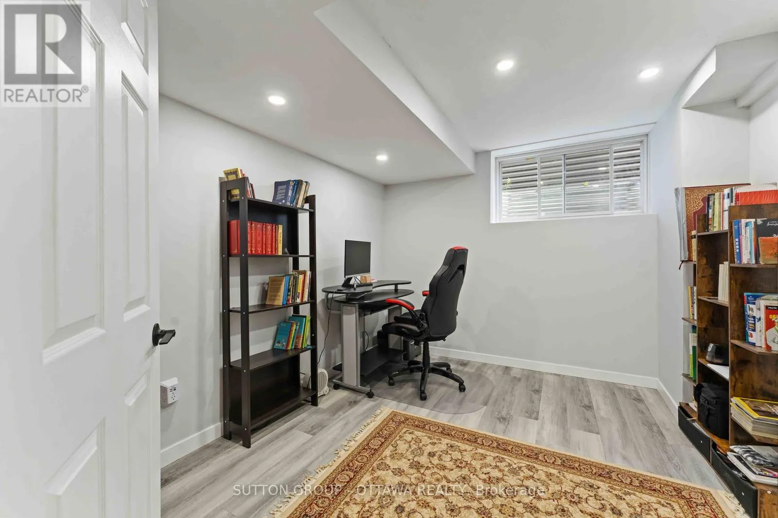 43 ARIDUS CRESCENT