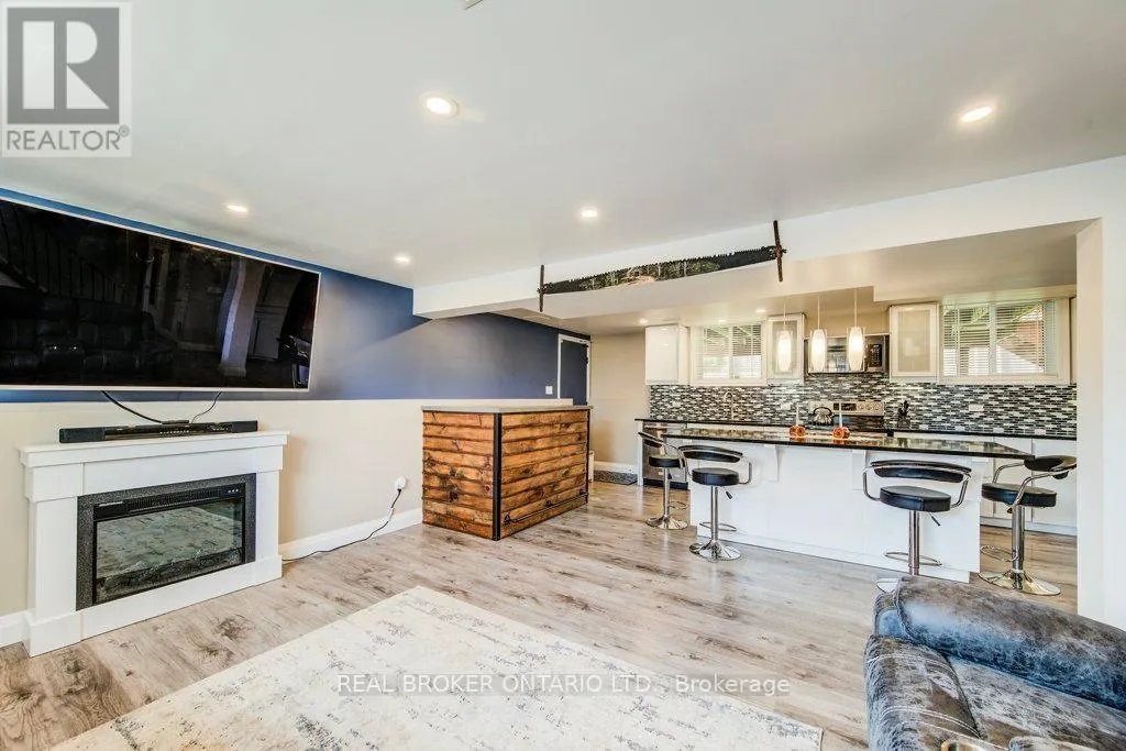 73 FALCON DRIVE