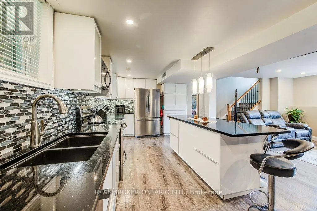 73 FALCON DRIVE
