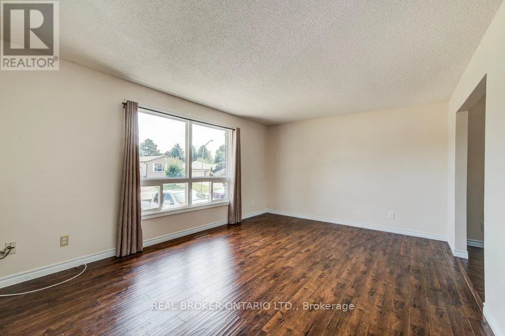 73 FALCON DRIVE