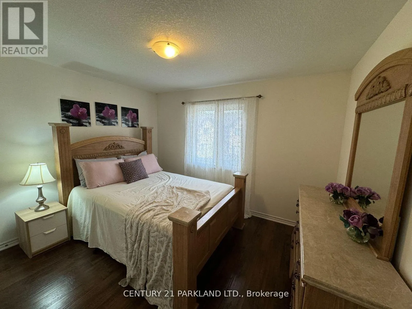 128 BERKSHIRE DRIVE
