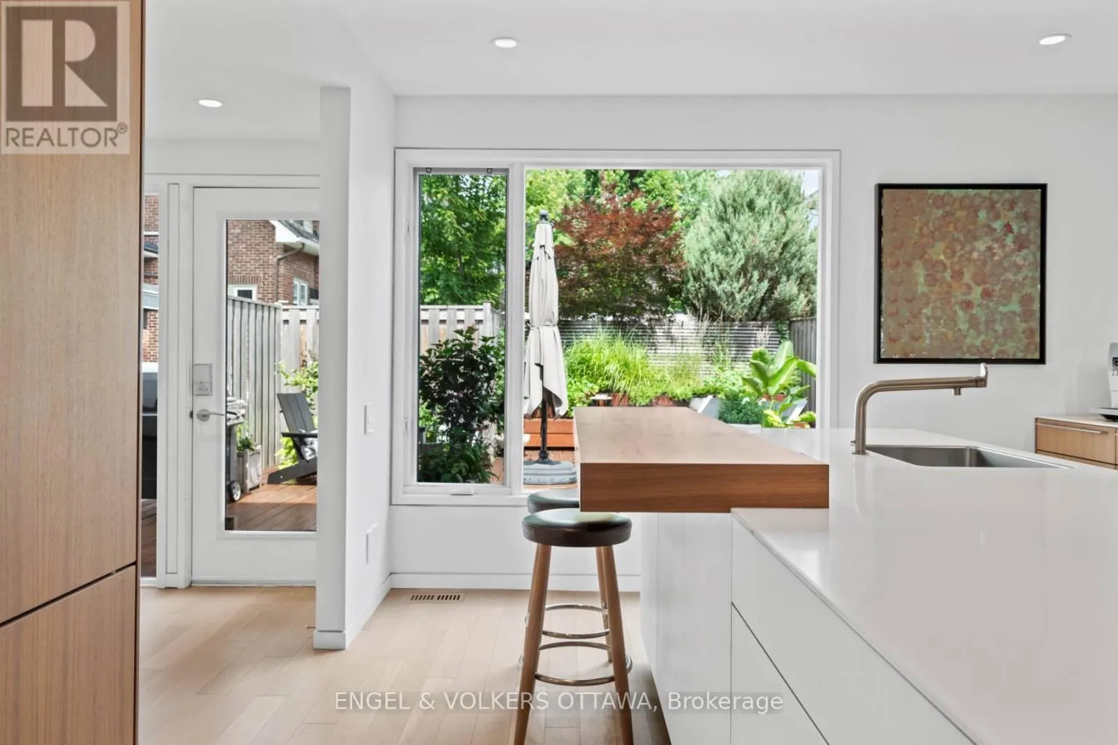 5 CLEMOW AVENUE
