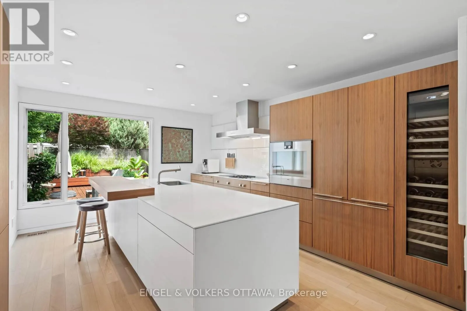 5 CLEMOW AVENUE