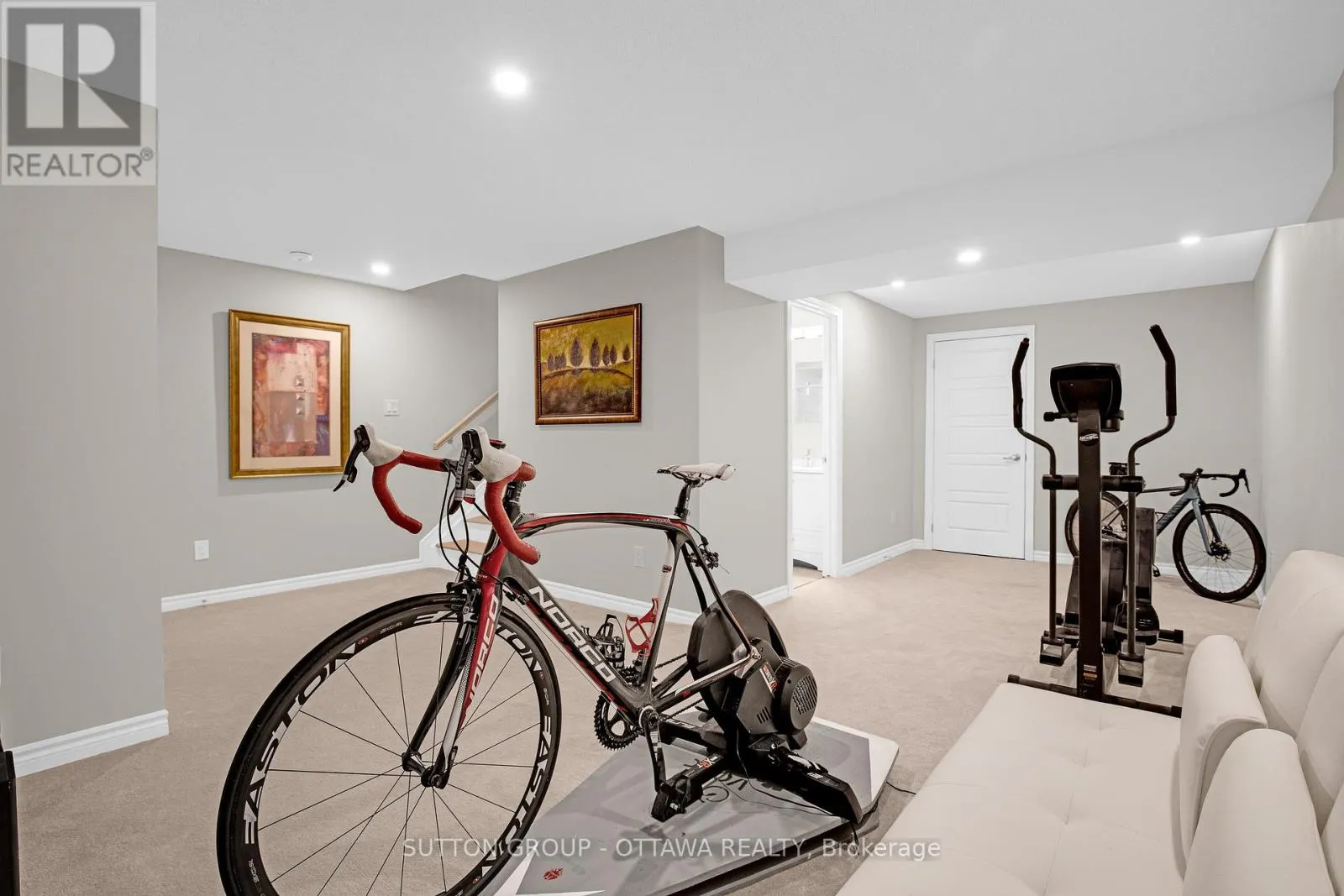 1082 CHAPMAN MILLS DRIVE