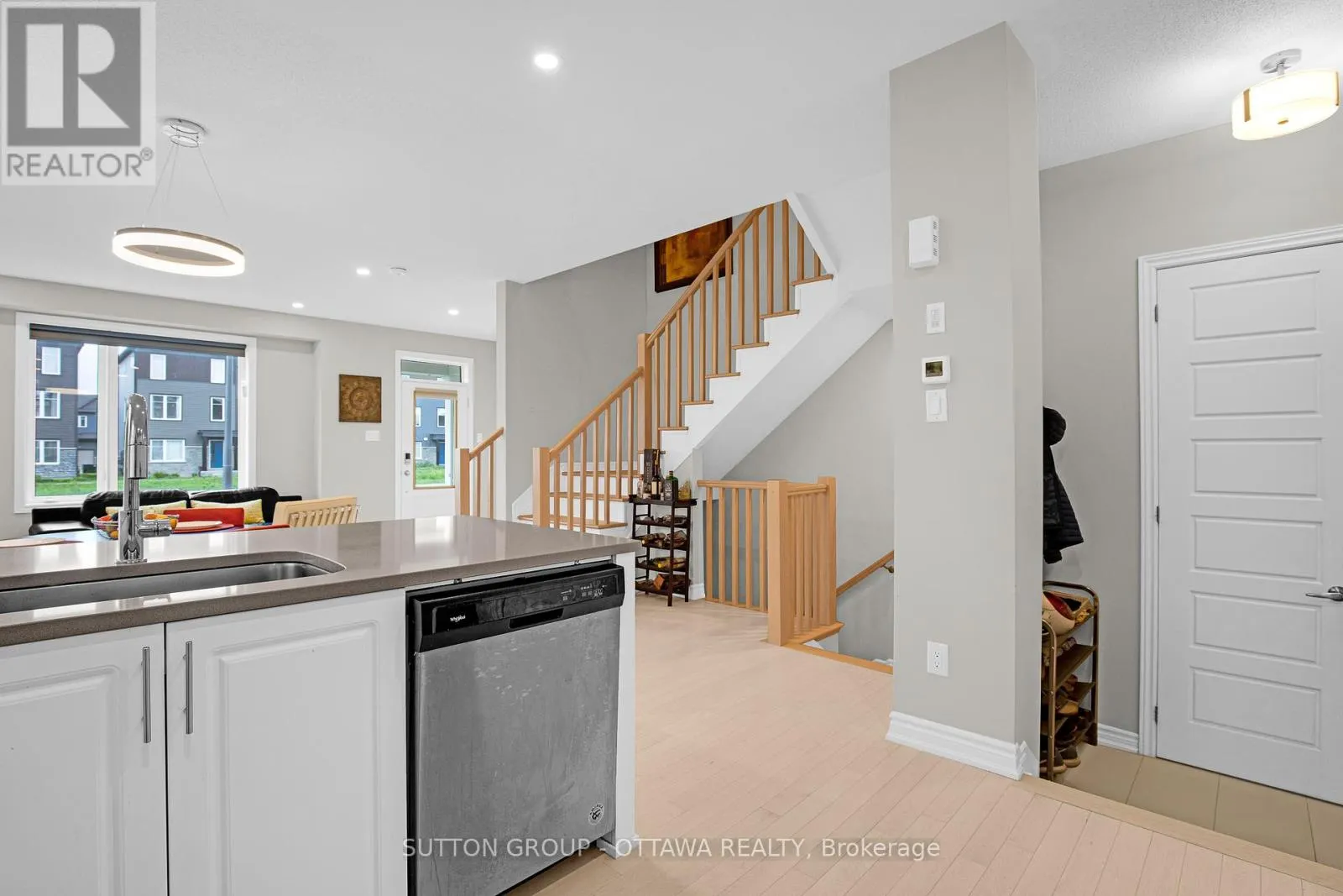1082 CHAPMAN MILLS DRIVE