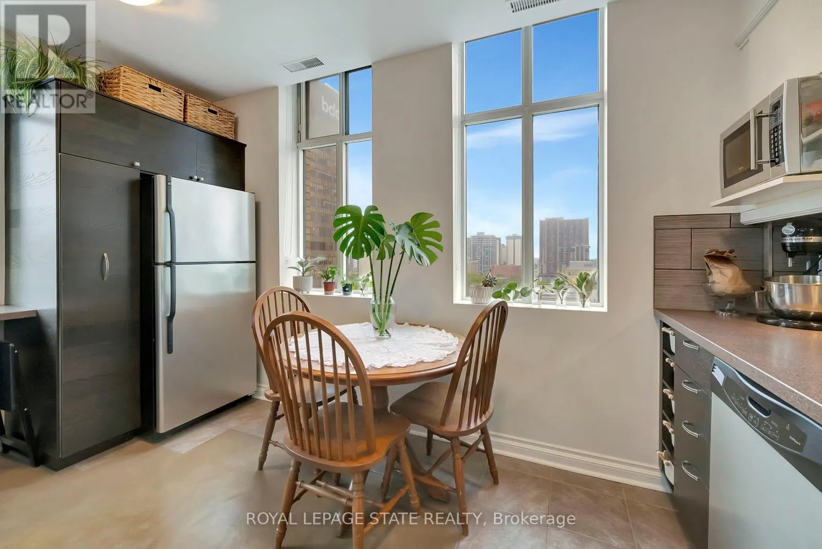 1205 - 36 JAMES STREET S