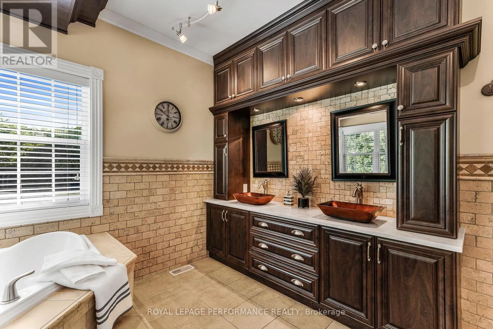 3147 DORNIE ROAD
