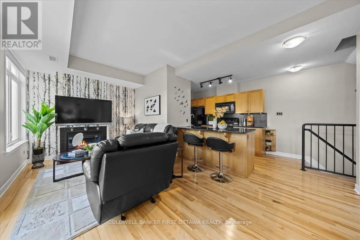 F - 414 NEPEAN STREET