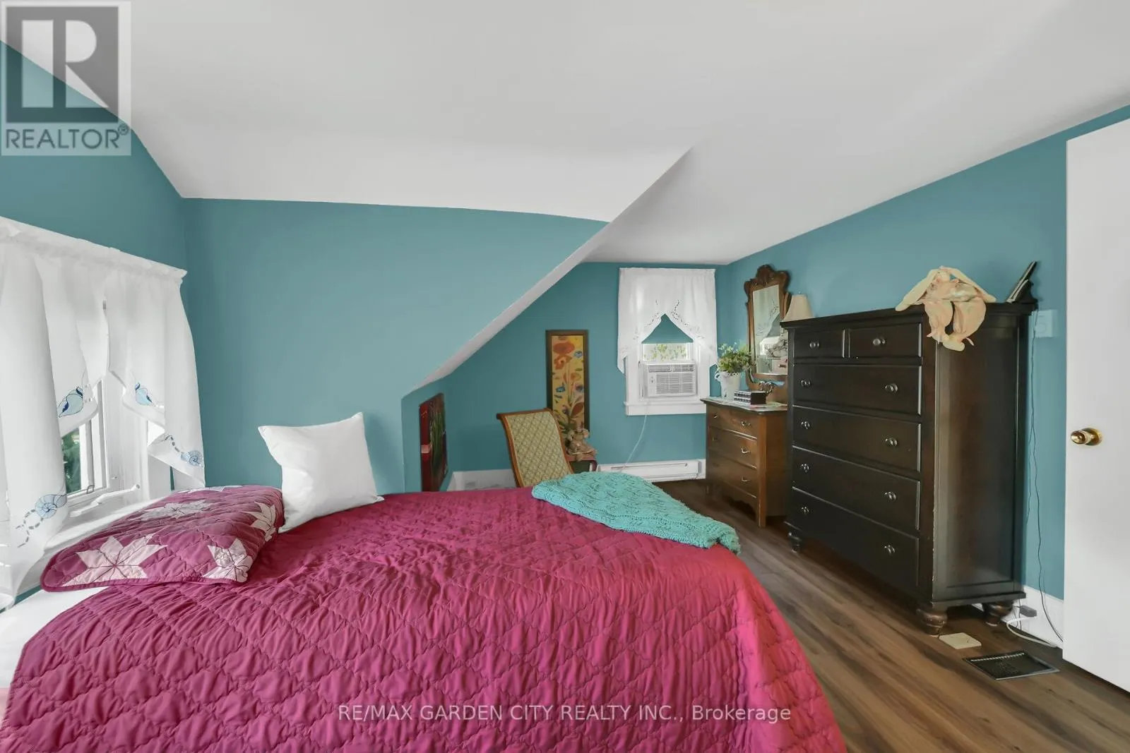 110 LIVINGSTON AVENUE