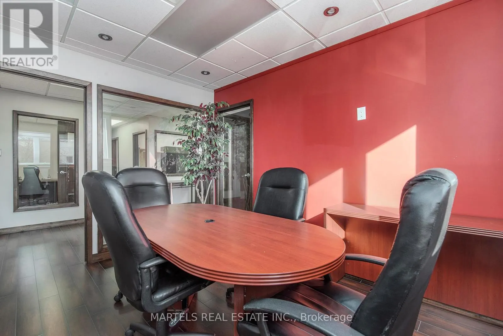 14 - 5480 CANOTEK ROAD