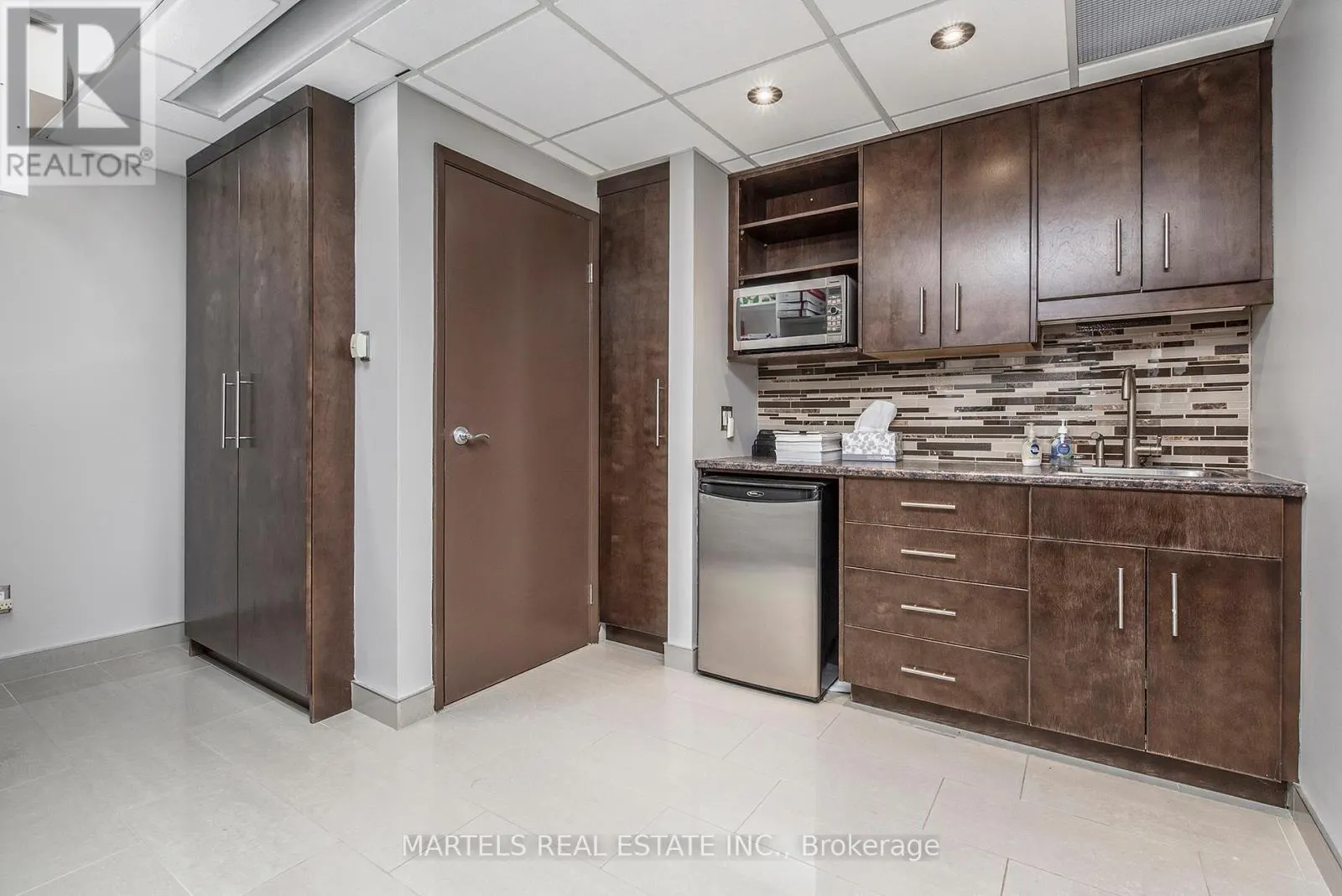 14 - 5480 CANOTEK ROAD