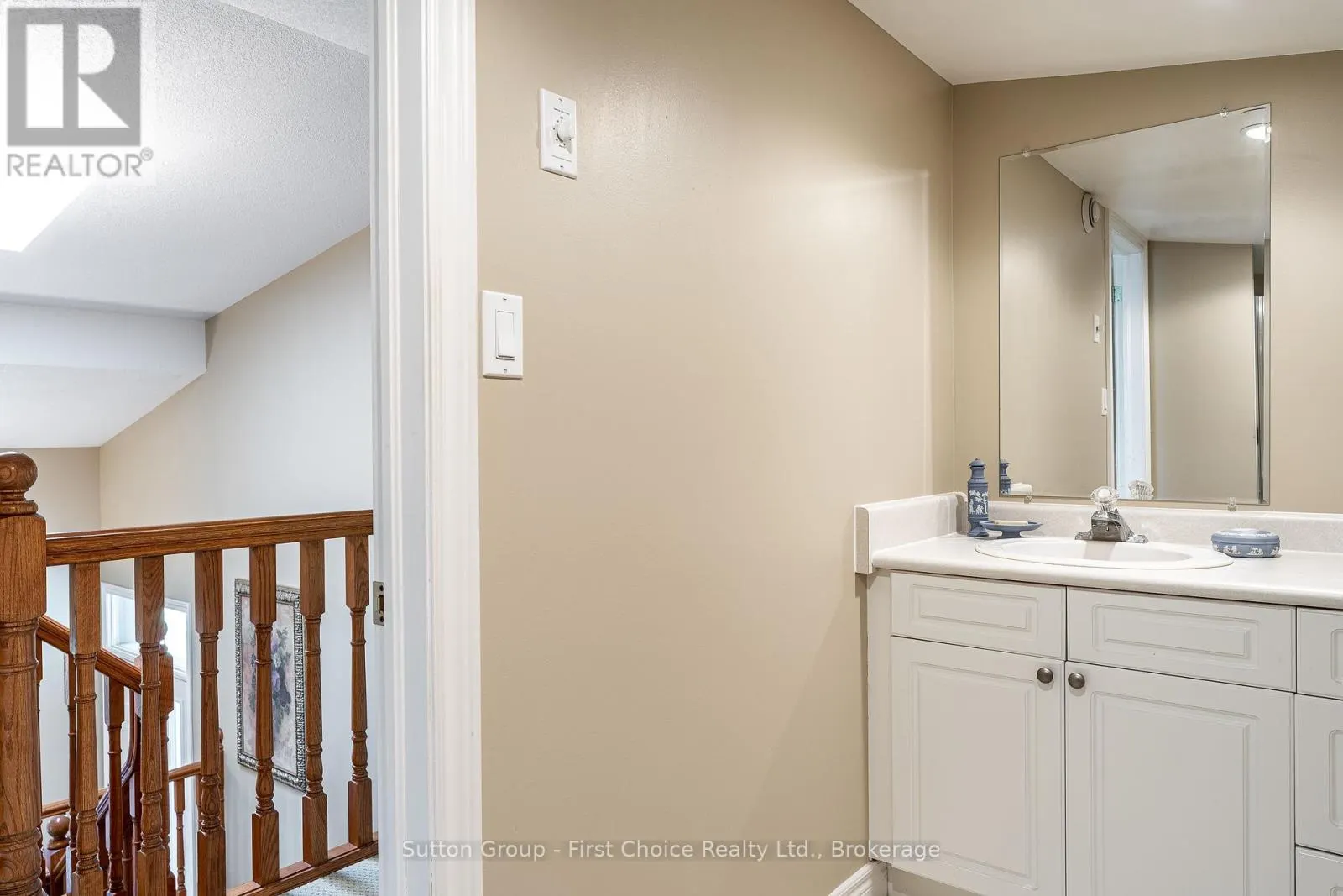46 FRANCES STREET W