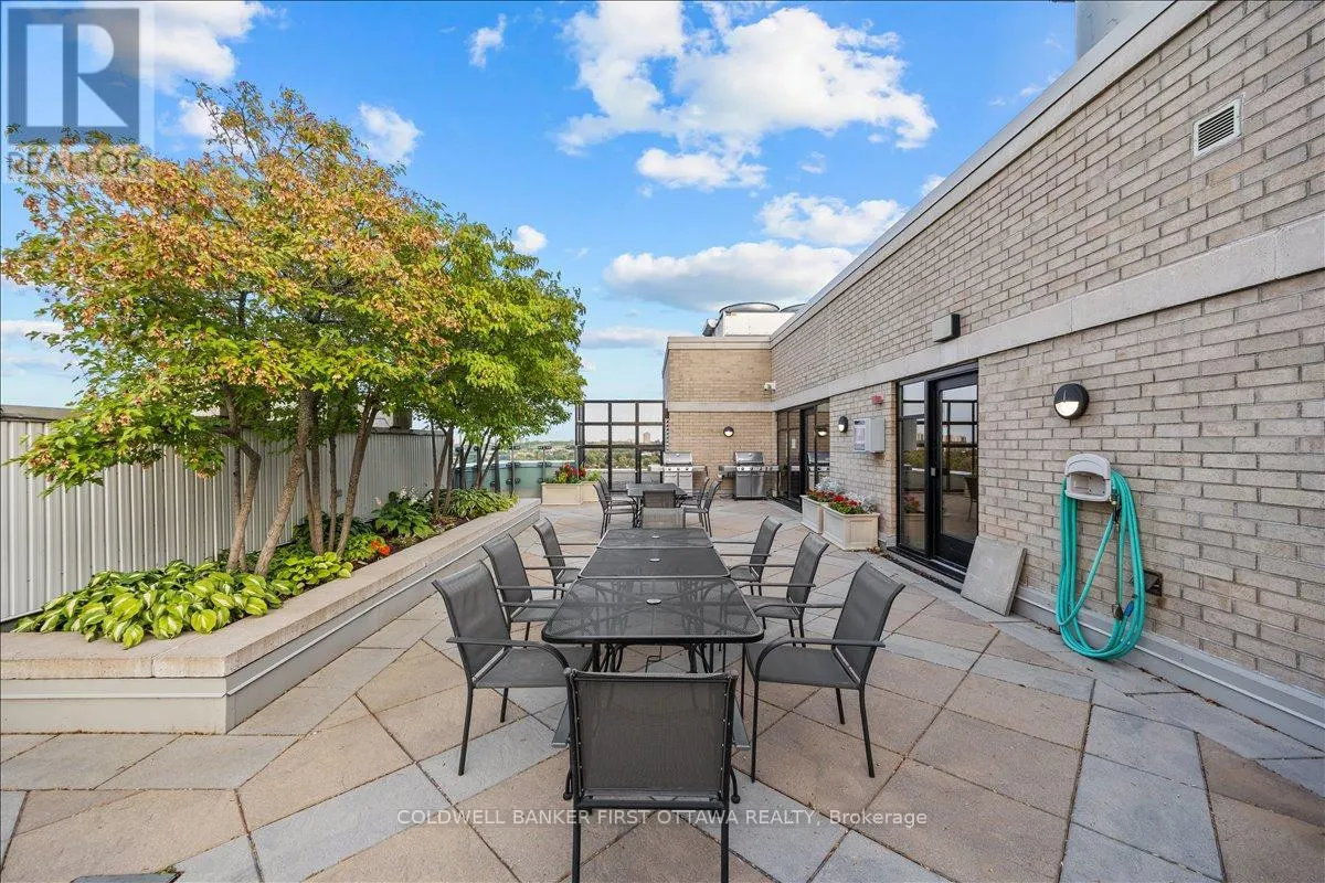 1202 - 75 CLEARY AVENUE