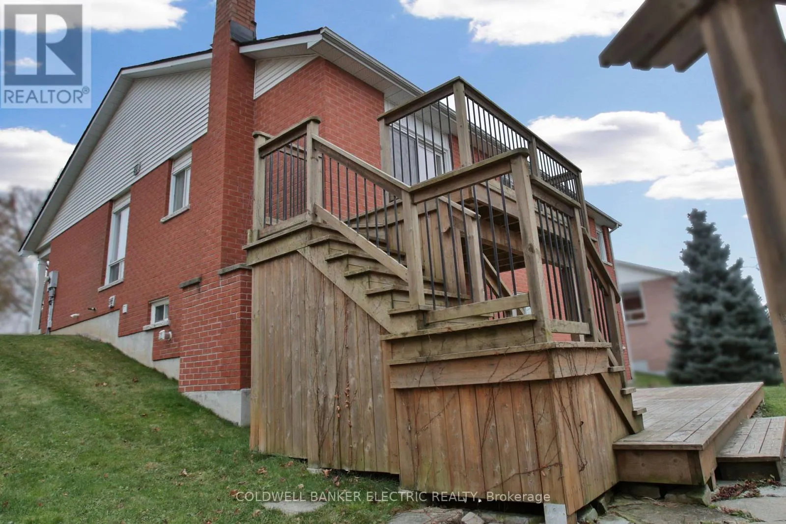 1830 STRATTON AVENUE