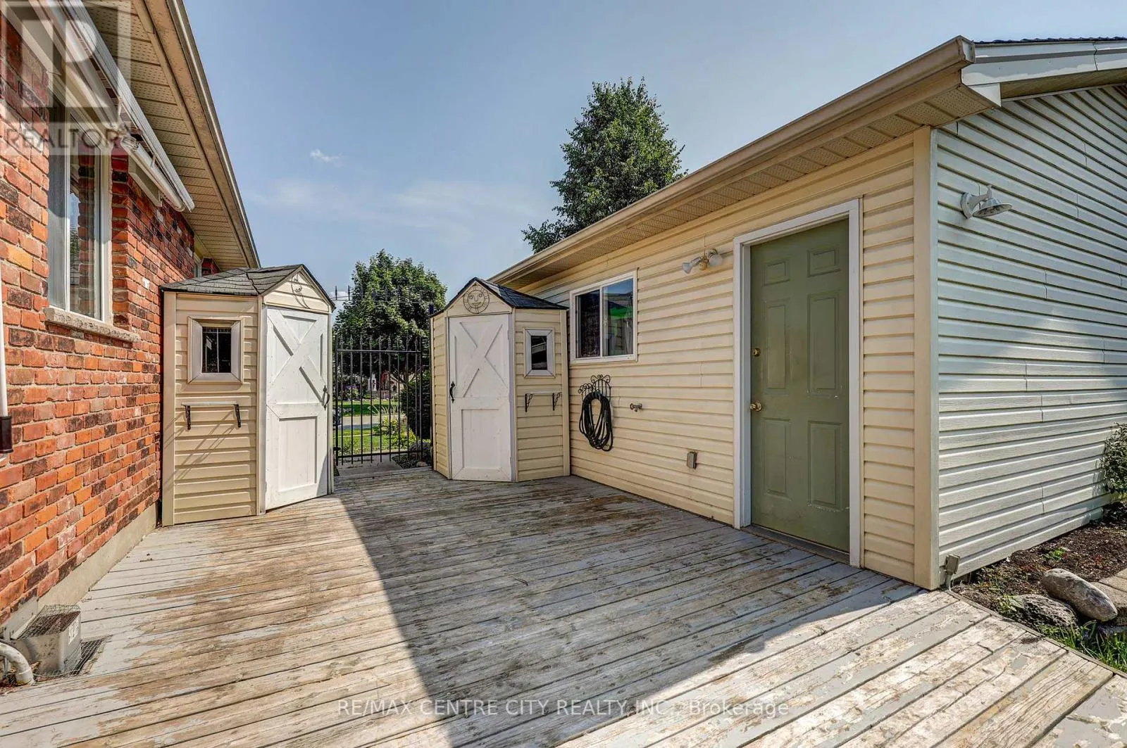 26 SIFTON DRIVE