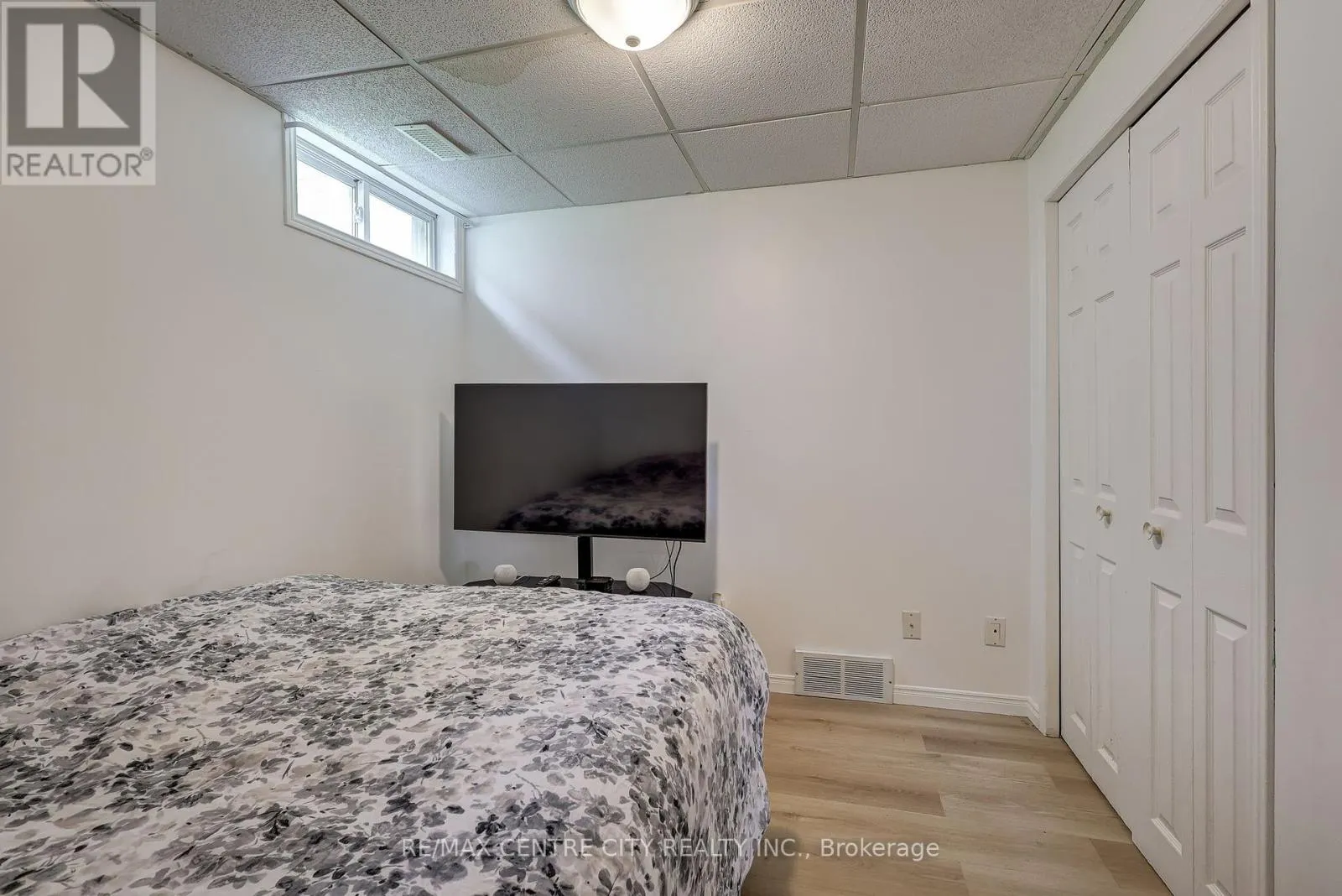 26 SIFTON DRIVE