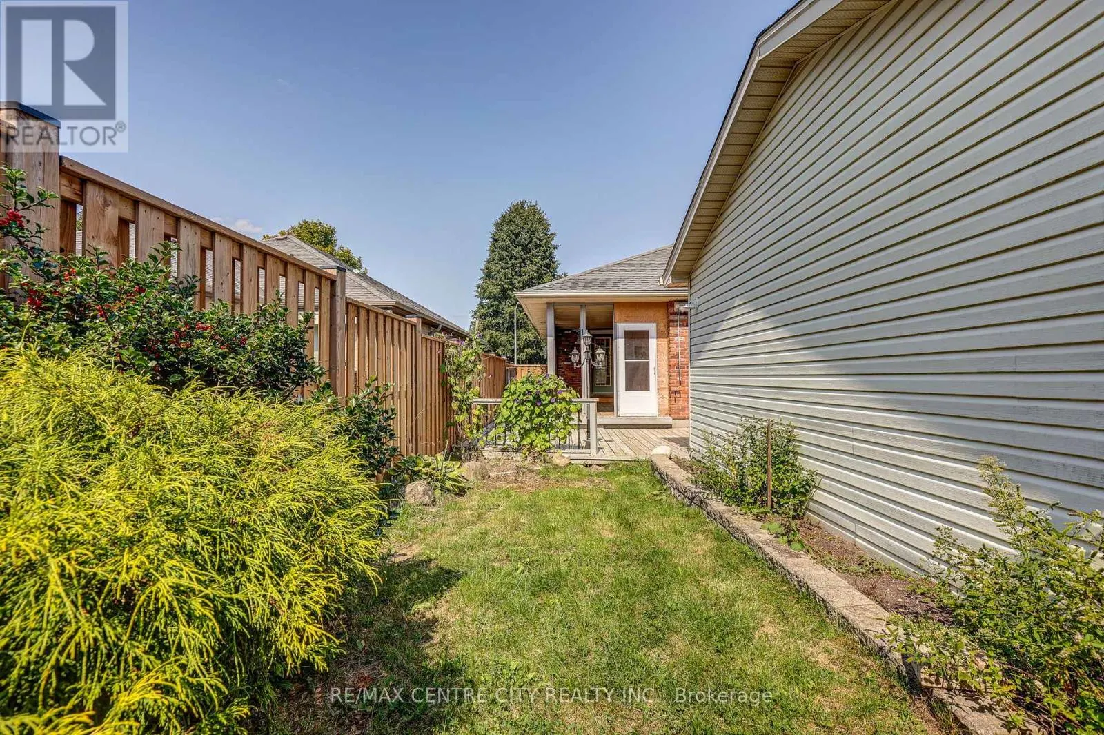 26 SIFTON DRIVE