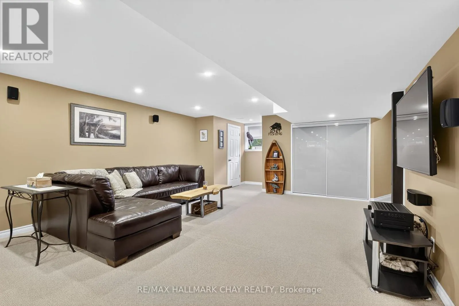 202 VEL-DOR CRESCENT