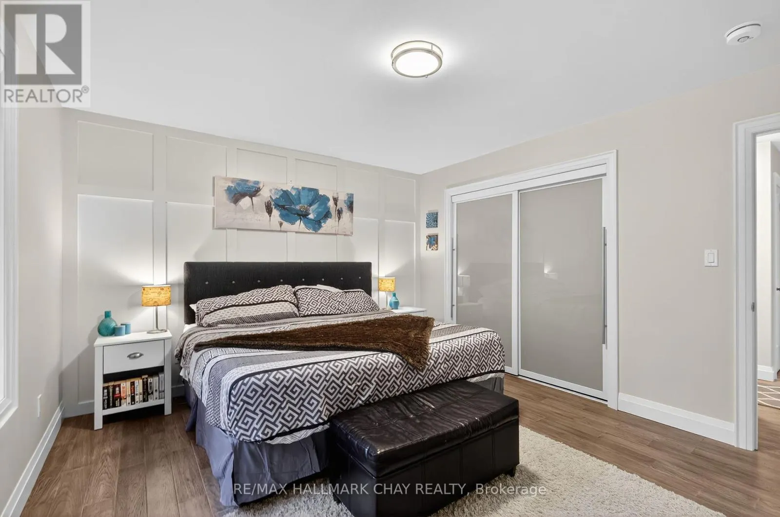 202 VEL-DOR CRESCENT