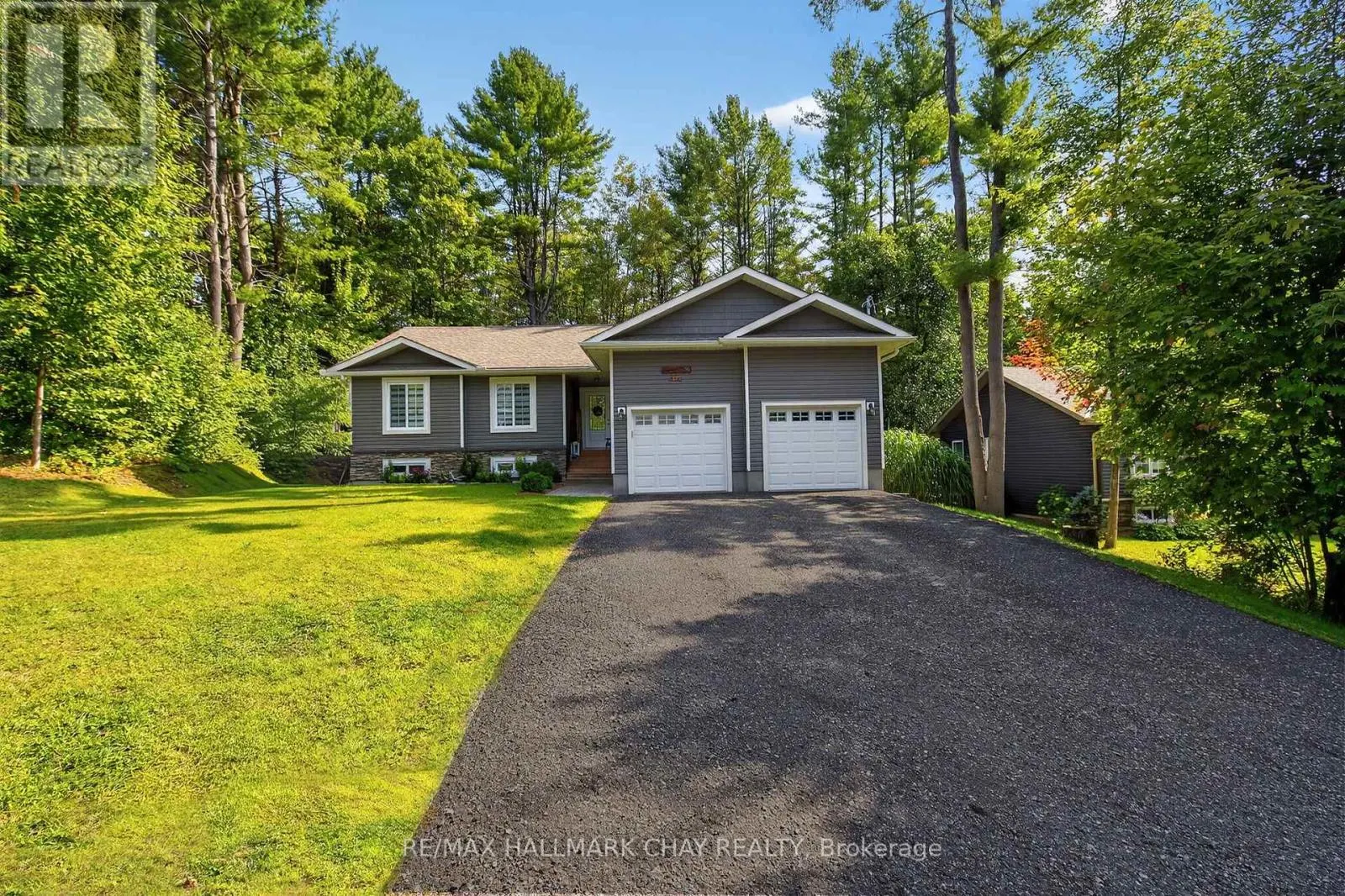 202 VEL-DOR CRESCENT