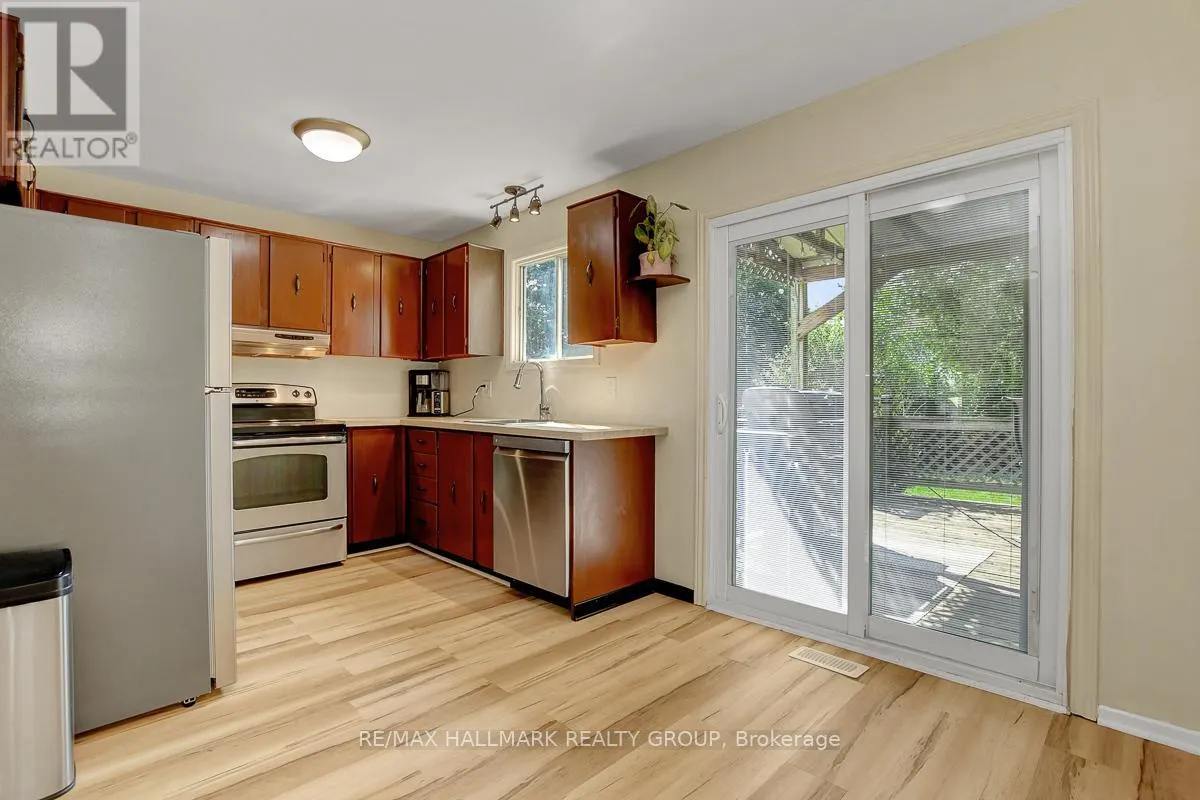 44 TURRET COURT
