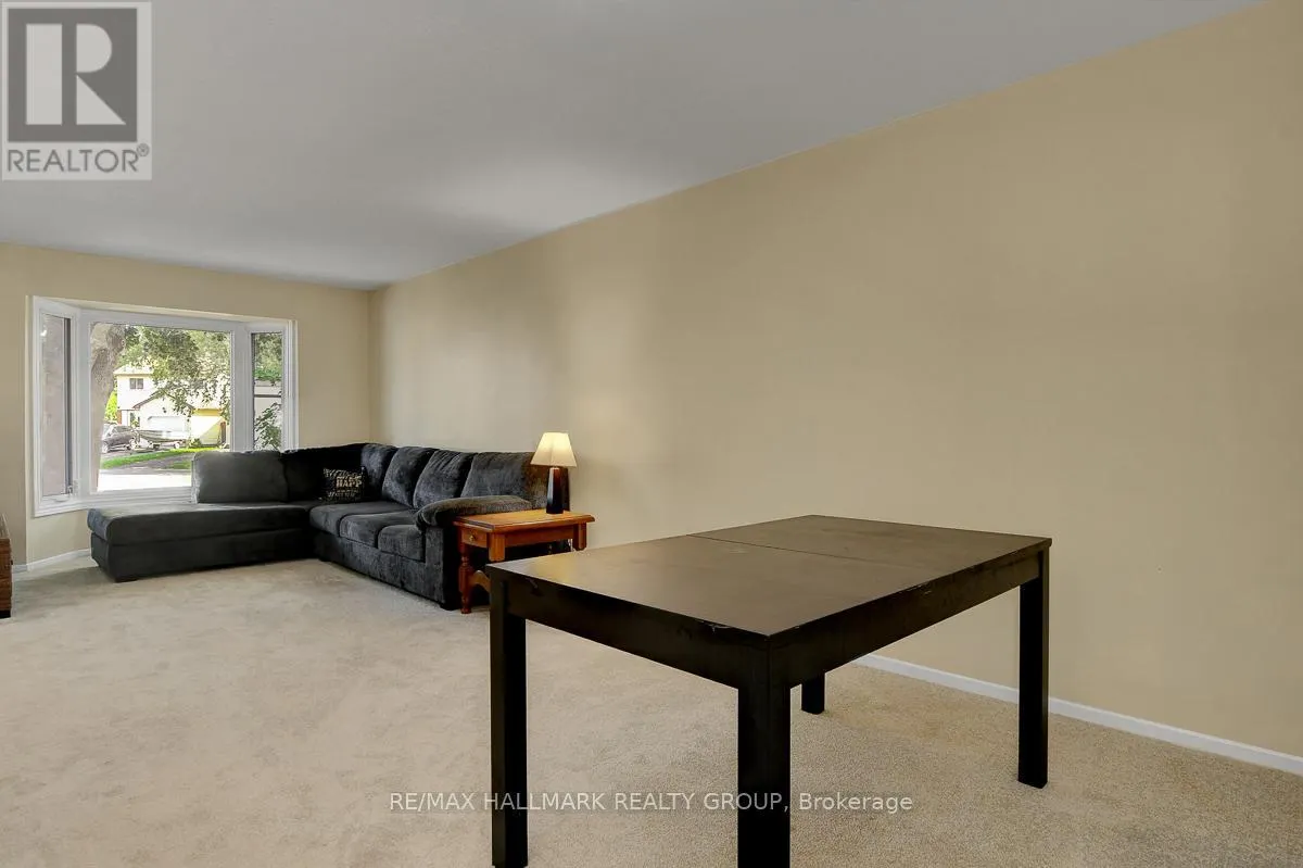 44 TURRET COURT