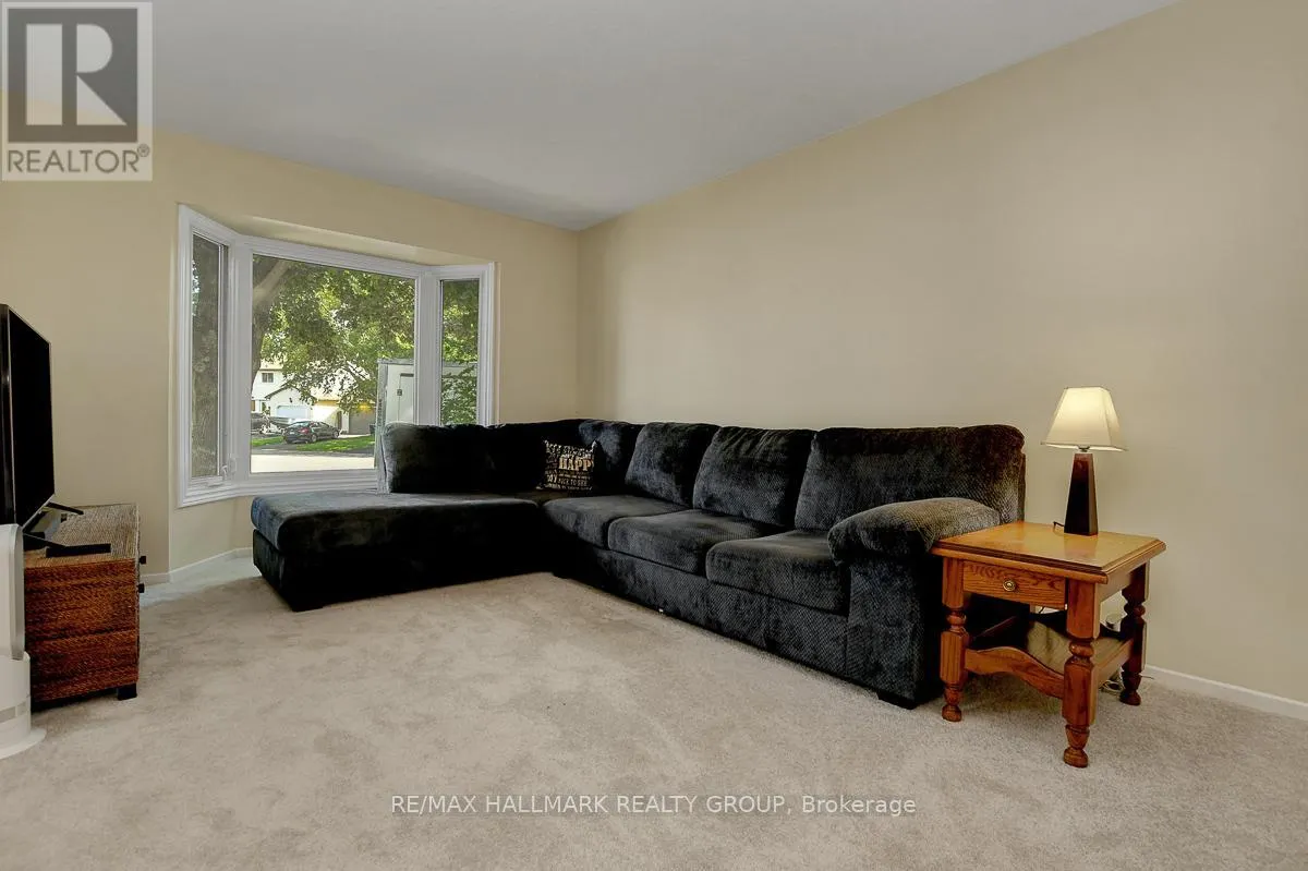 44 TURRET COURT