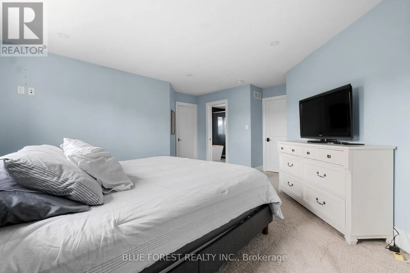 155 WINTERMUTE COURT