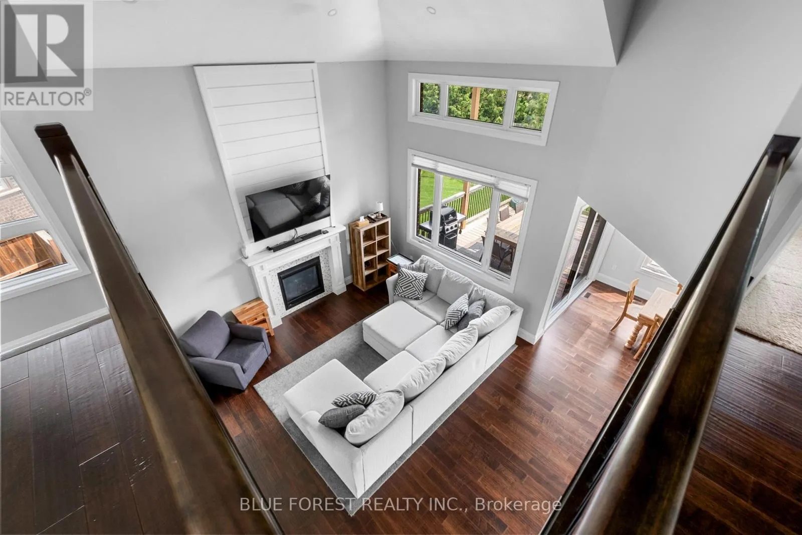 155 WINTERMUTE COURT