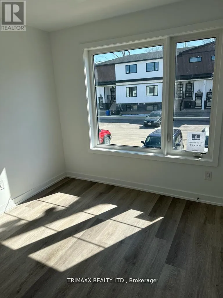 423 - 4263 FOURTH AVENUE