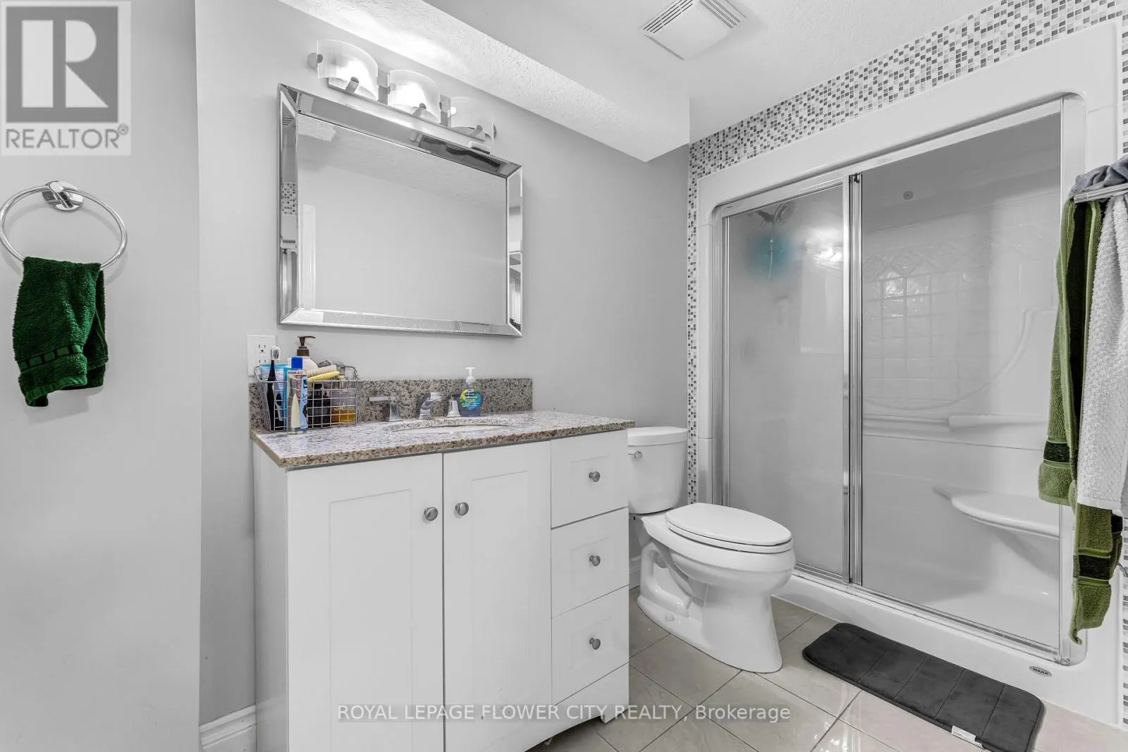 369 THOMAS SLEE DRIVE