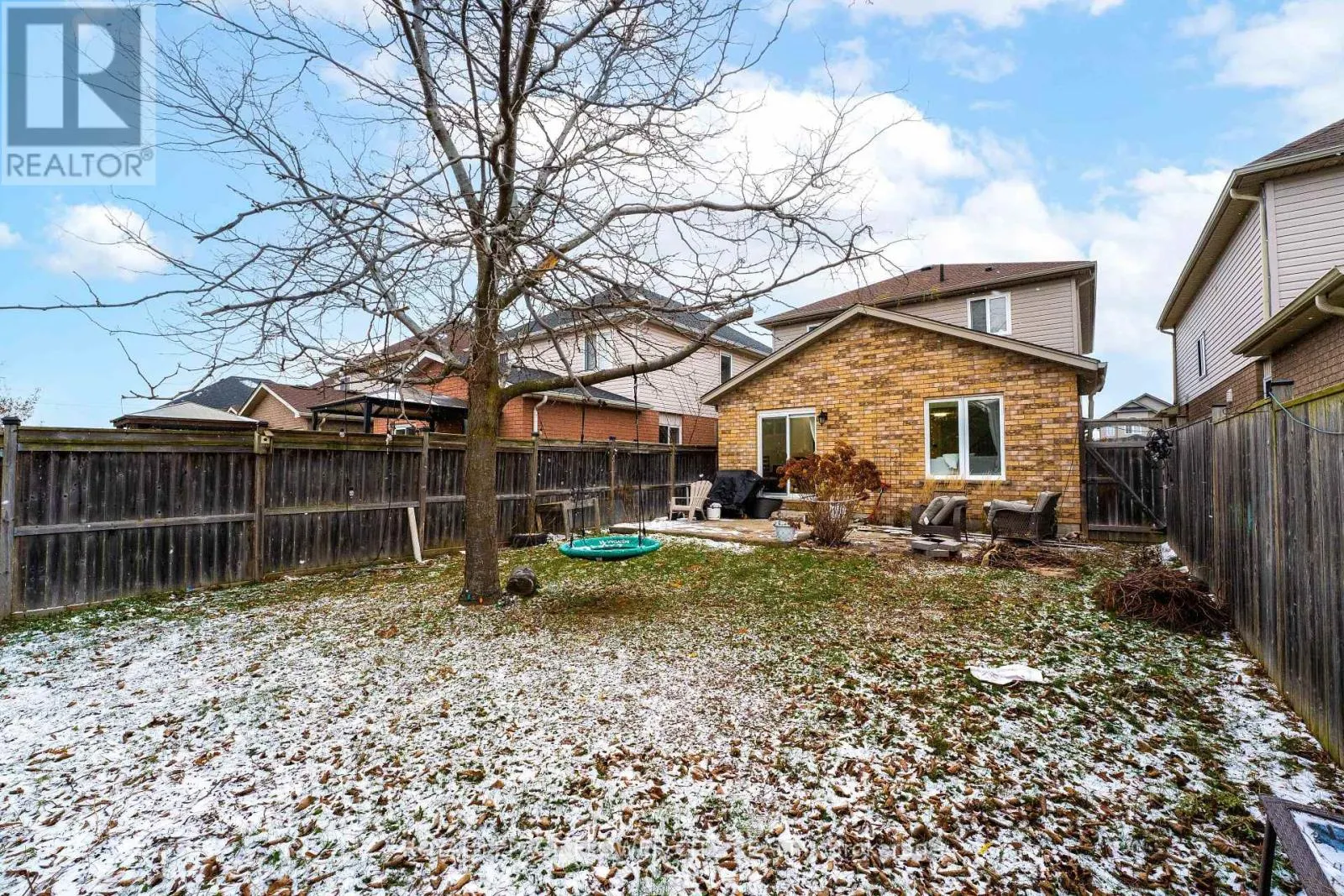 369 THOMAS SLEE DRIVE