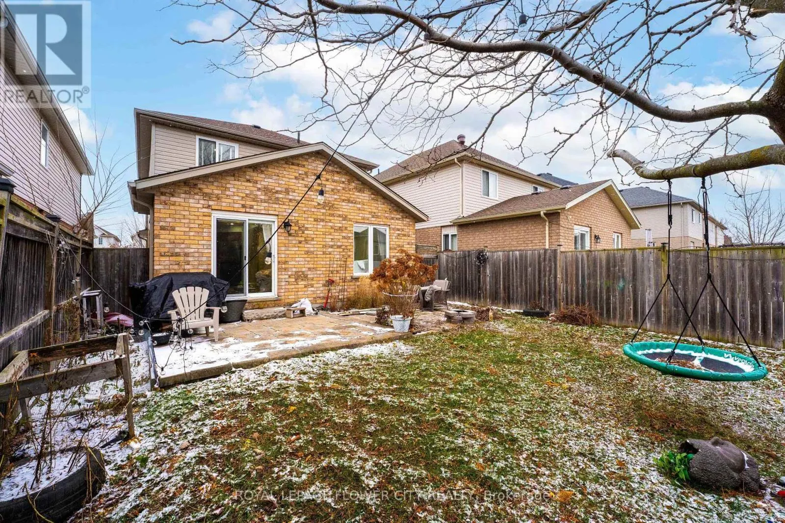 369 THOMAS SLEE DRIVE