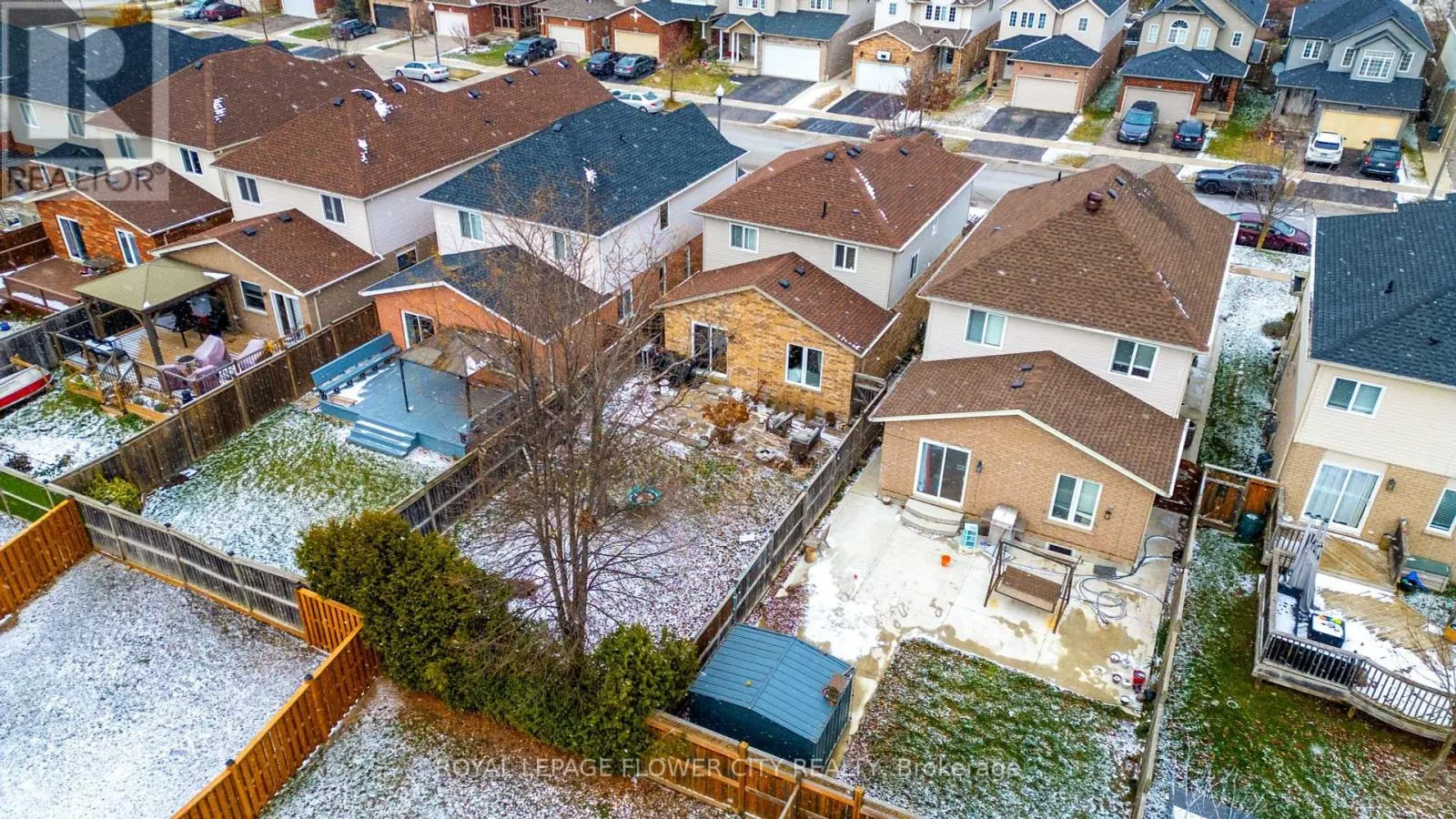 369 THOMAS SLEE DRIVE