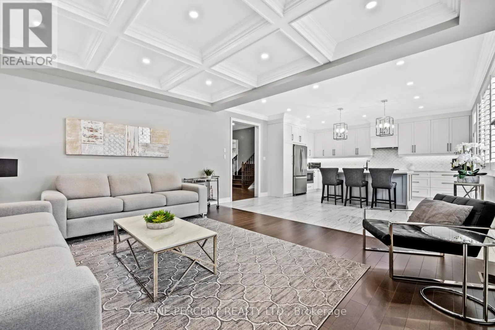 107 AVANTI CRESCENT