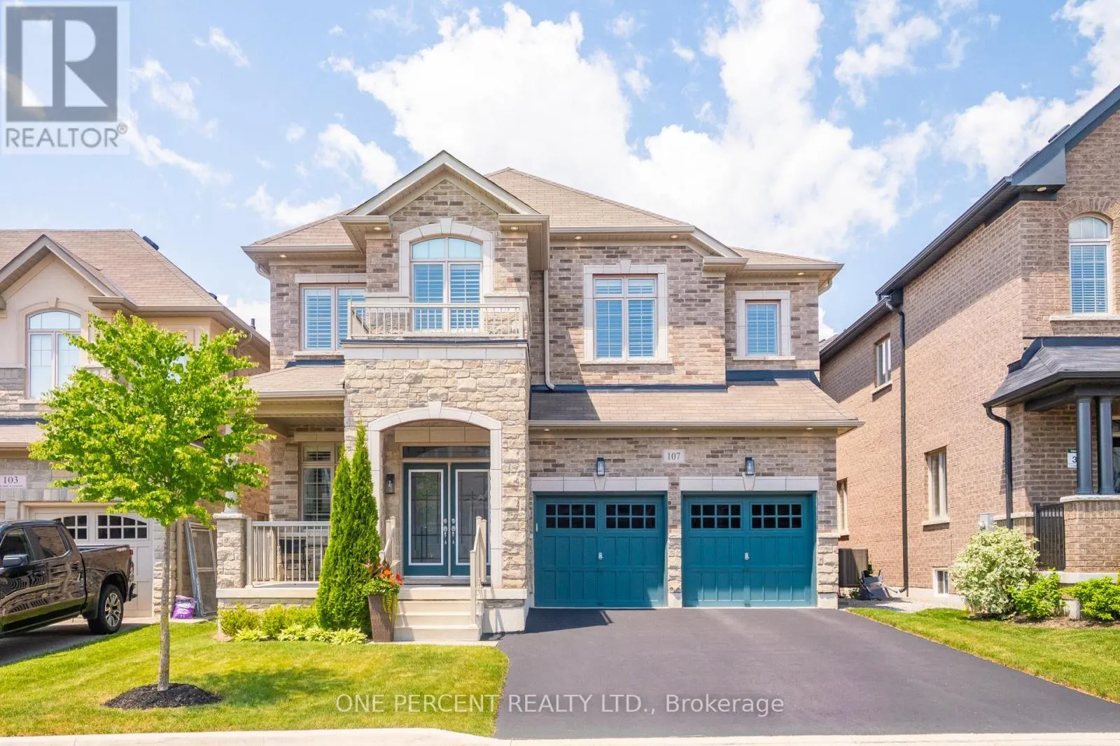 107 AVANTI CRESCENT
