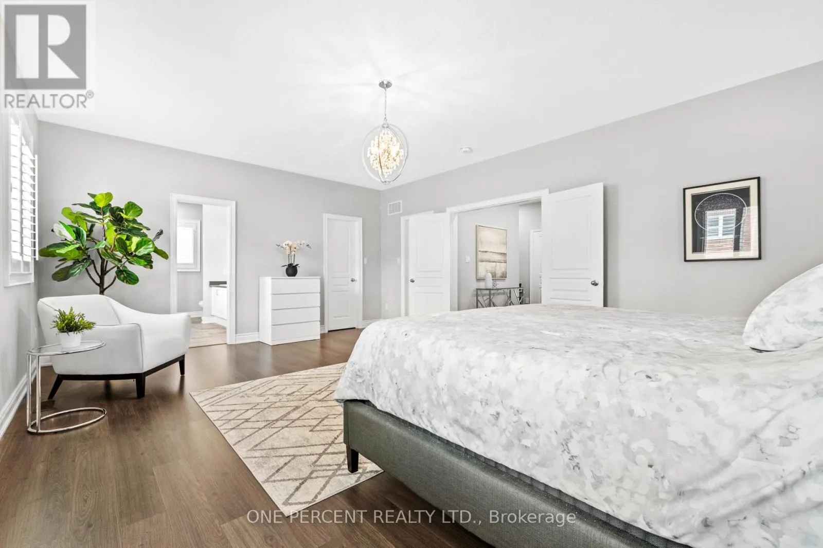 107 AVANTI CRESCENT