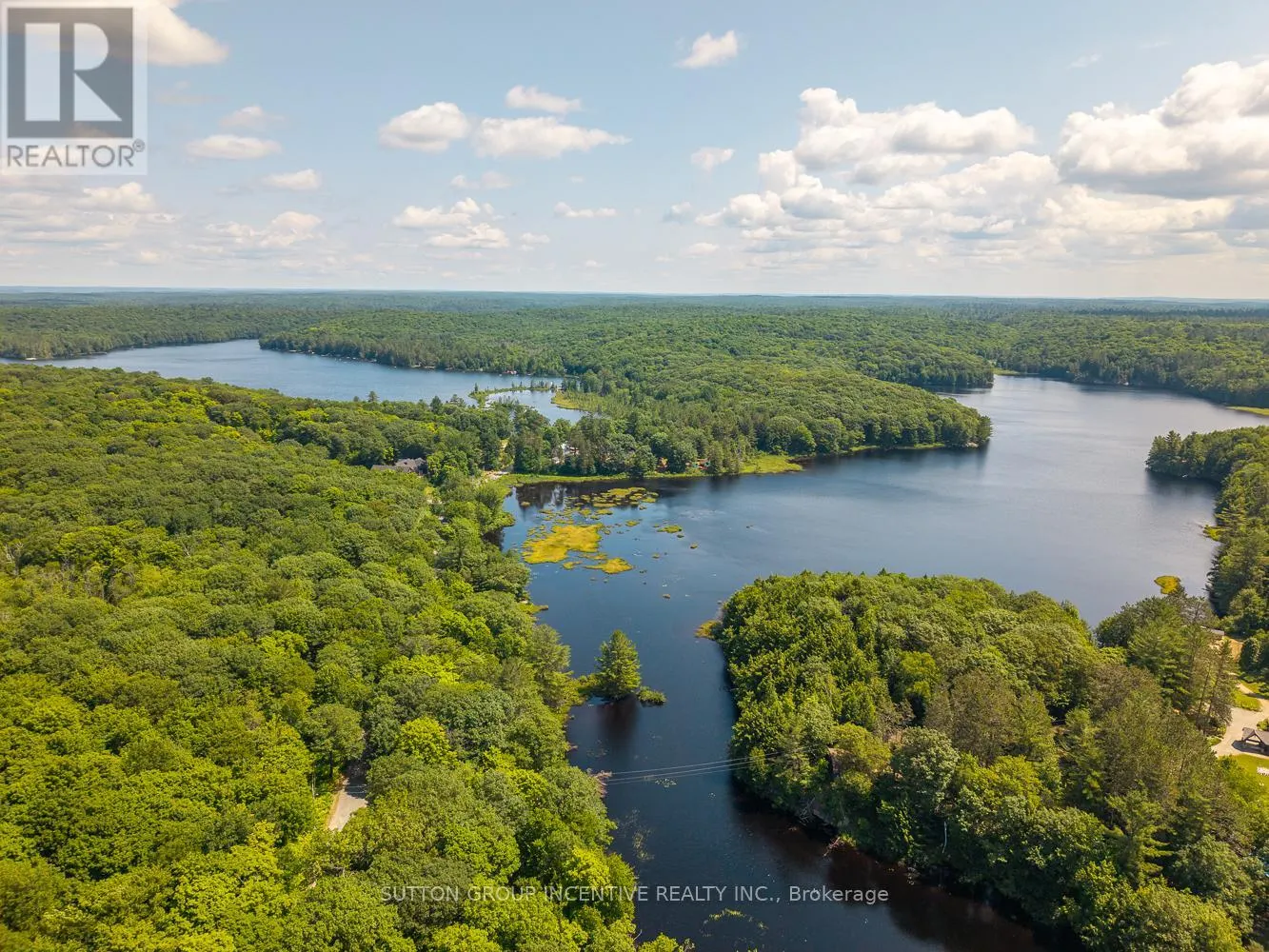 806 CLEARWATER LAKE ROAD