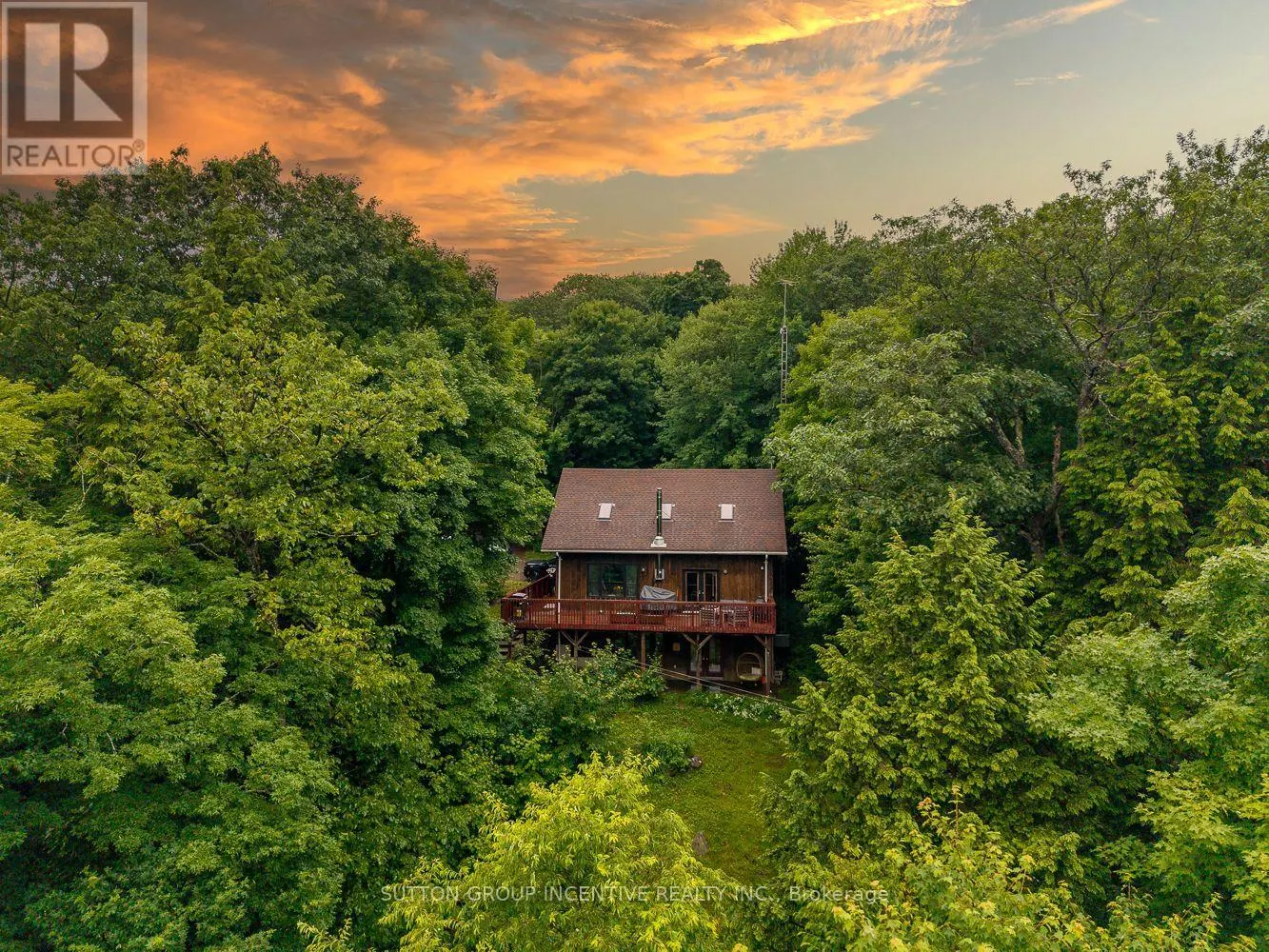 806 CLEARWATER LAKE ROAD