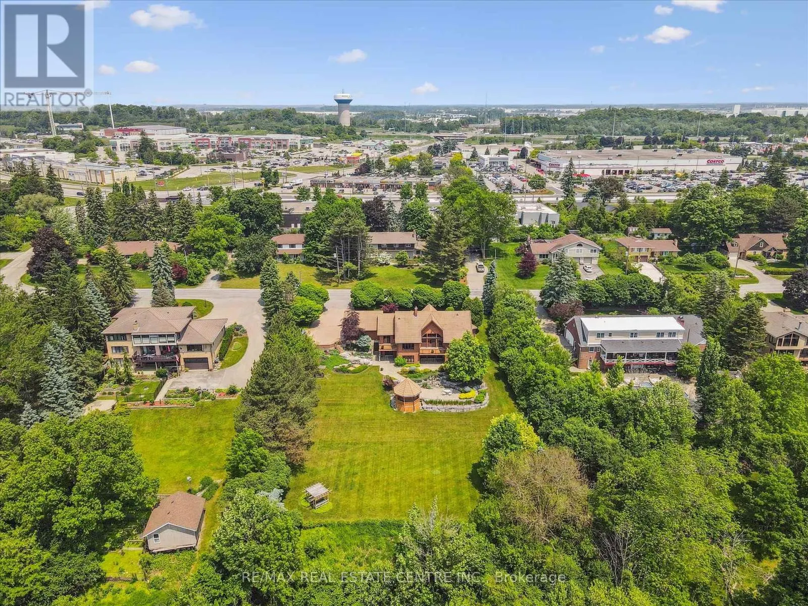 211 EDGEHILL DRIVE