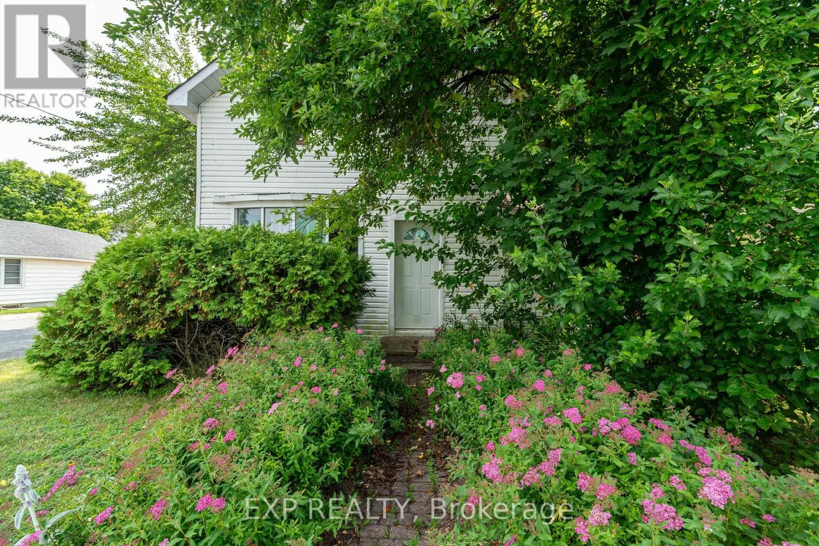 294 MOFFATT STREET