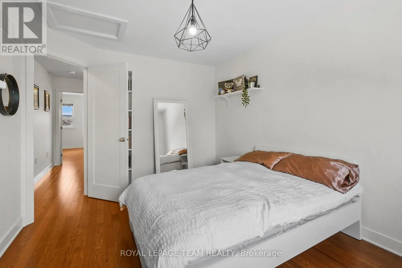 374 TRILLIUM CIRCLE