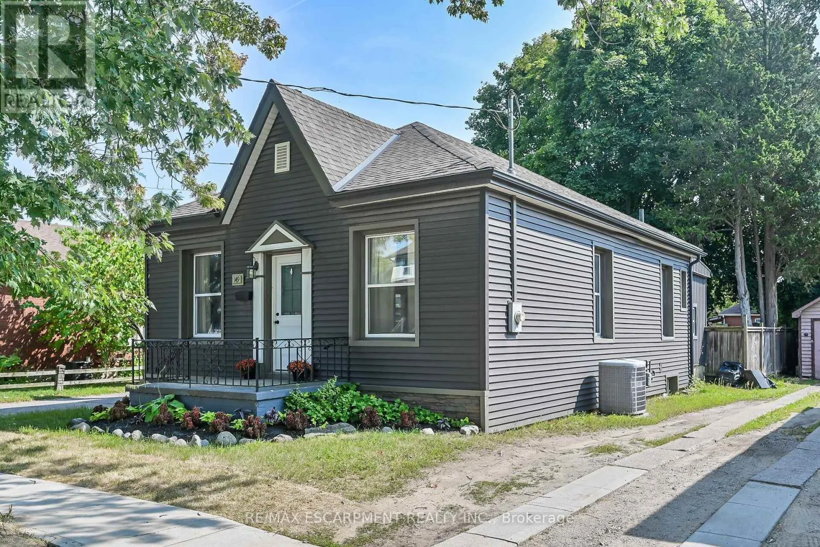 149 ELGIN STREET