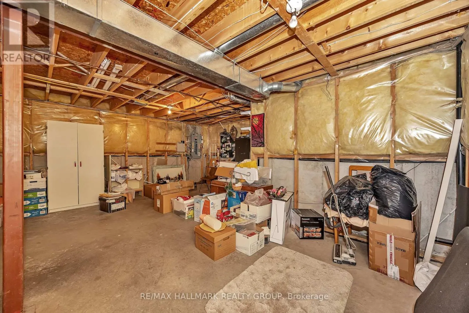 1725 AUTUMN RIDGE DRIVE