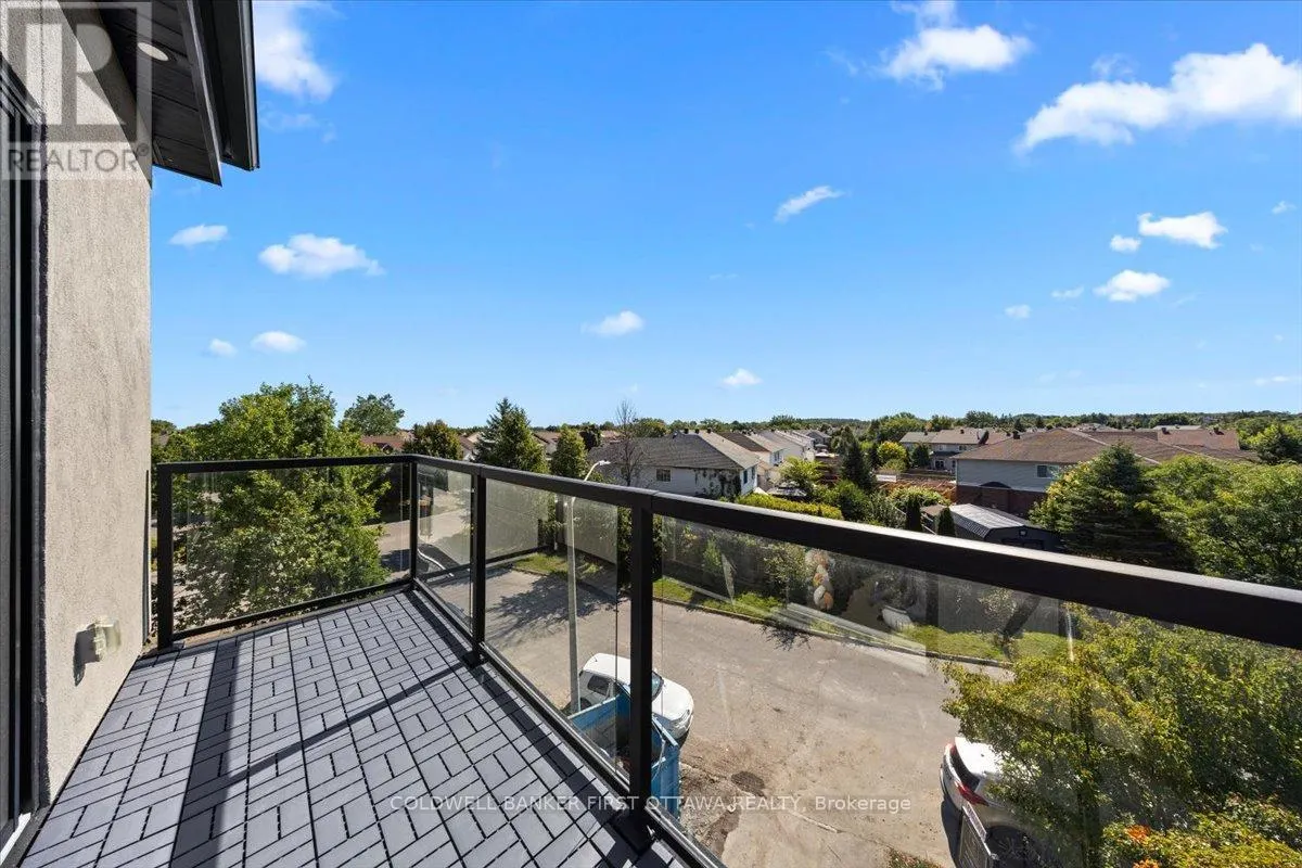 A/B - 22 INVERKIP AVENUE