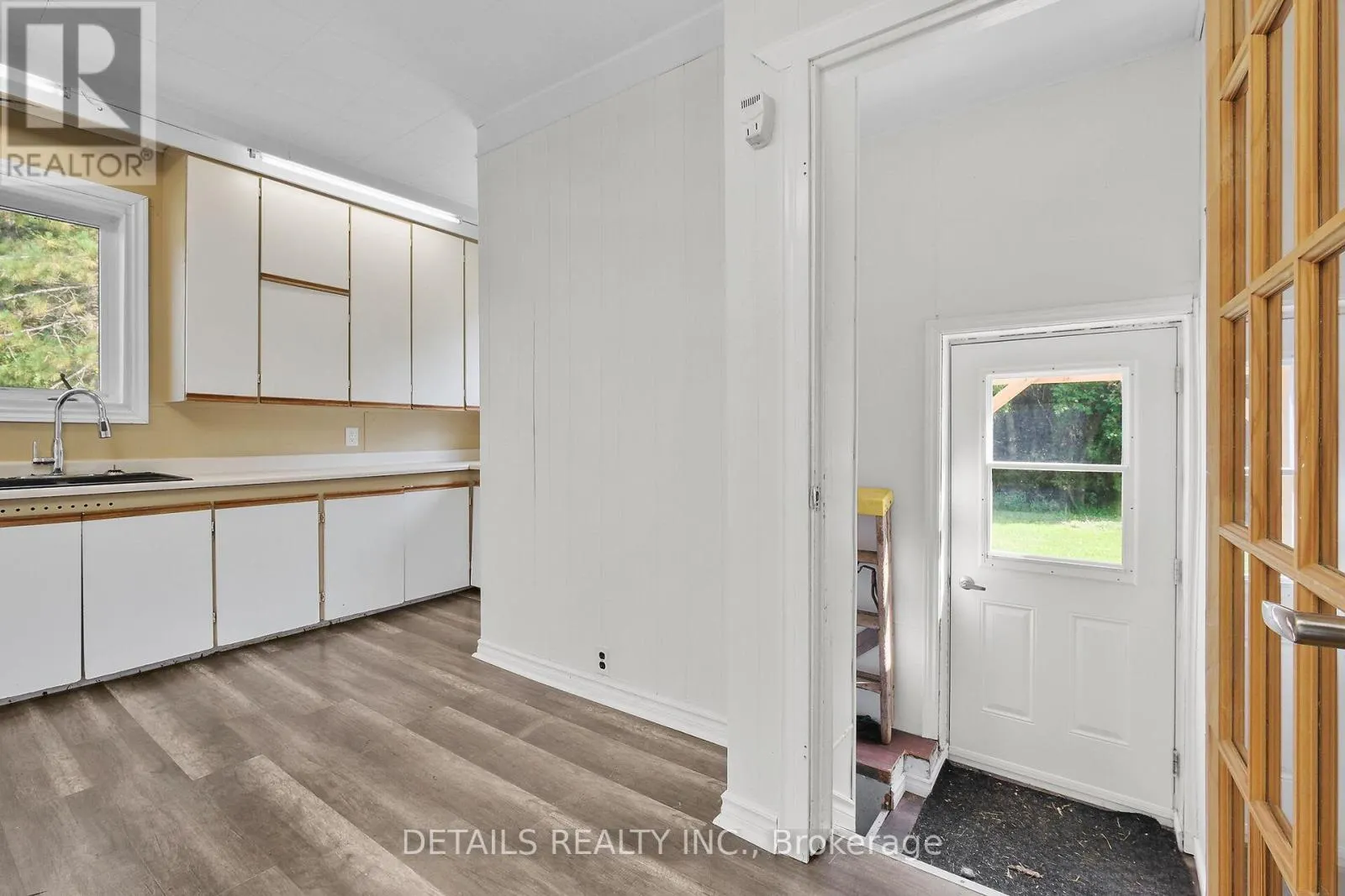 1688 RUSSELL ROAD