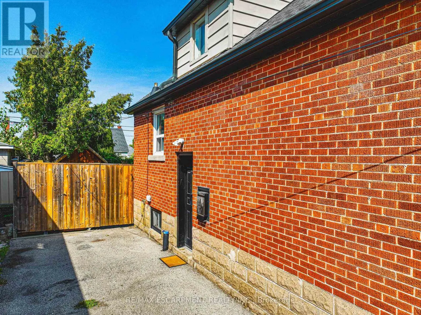 212 RODGERS ROAD