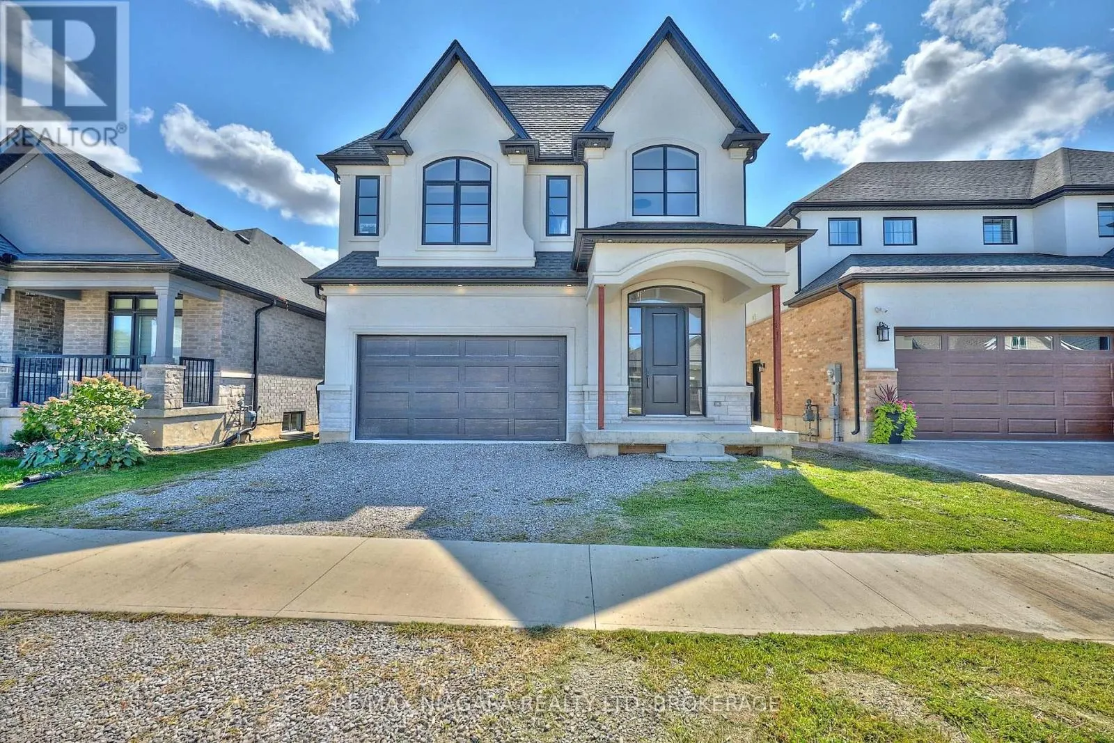 21 IVY CRESCENT