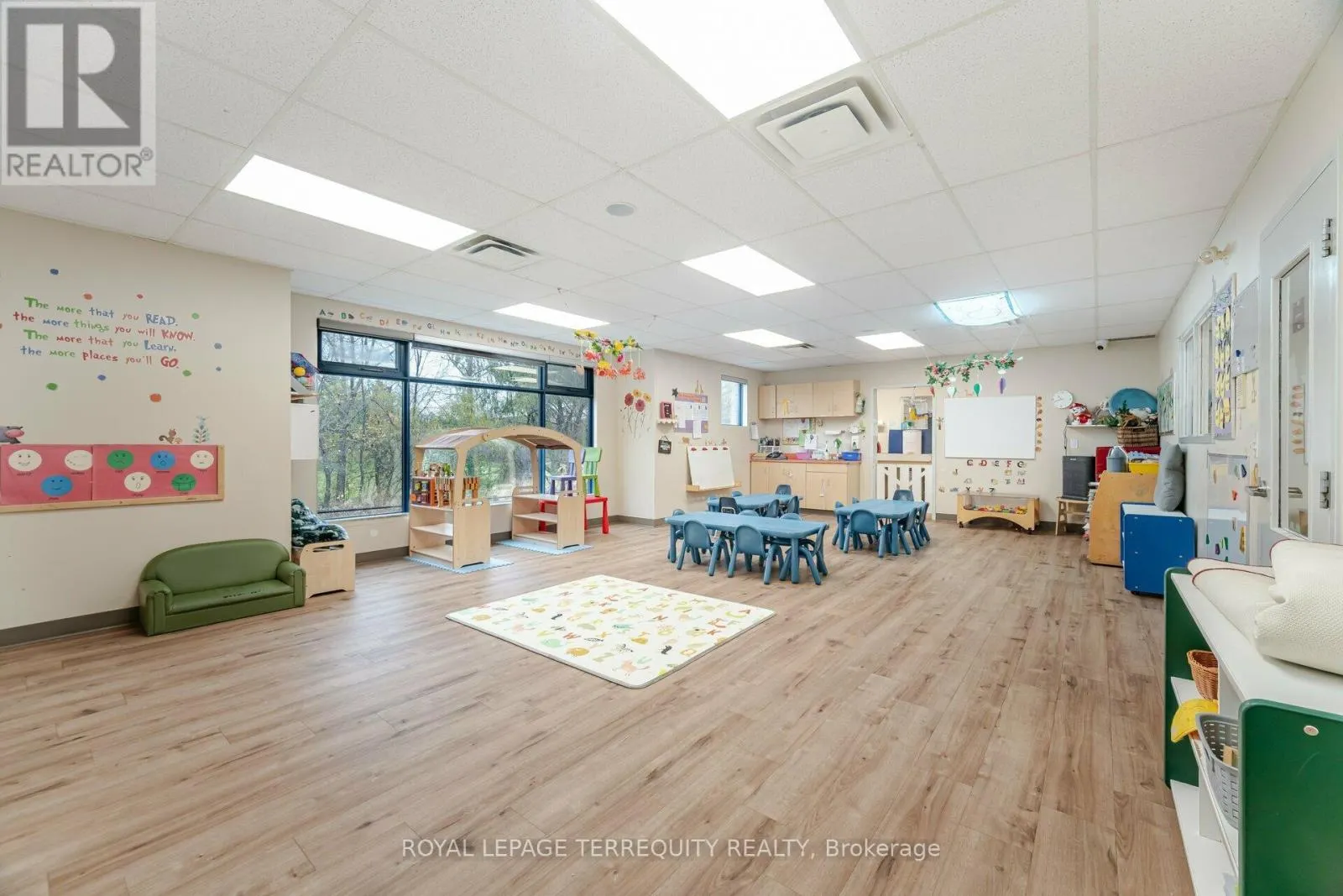 900 GOLF LINK ROAD