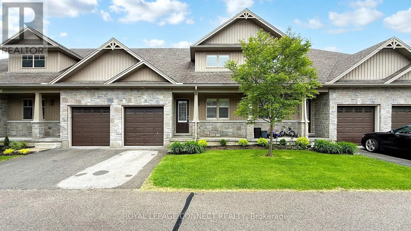 13 - 11 HARVEST LANE